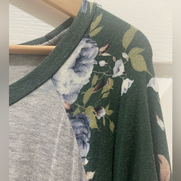 COPY - Raglan T Shirt, Grey and Hunter Green Floral, size large or 10 or 12 - Picture 2 of 5